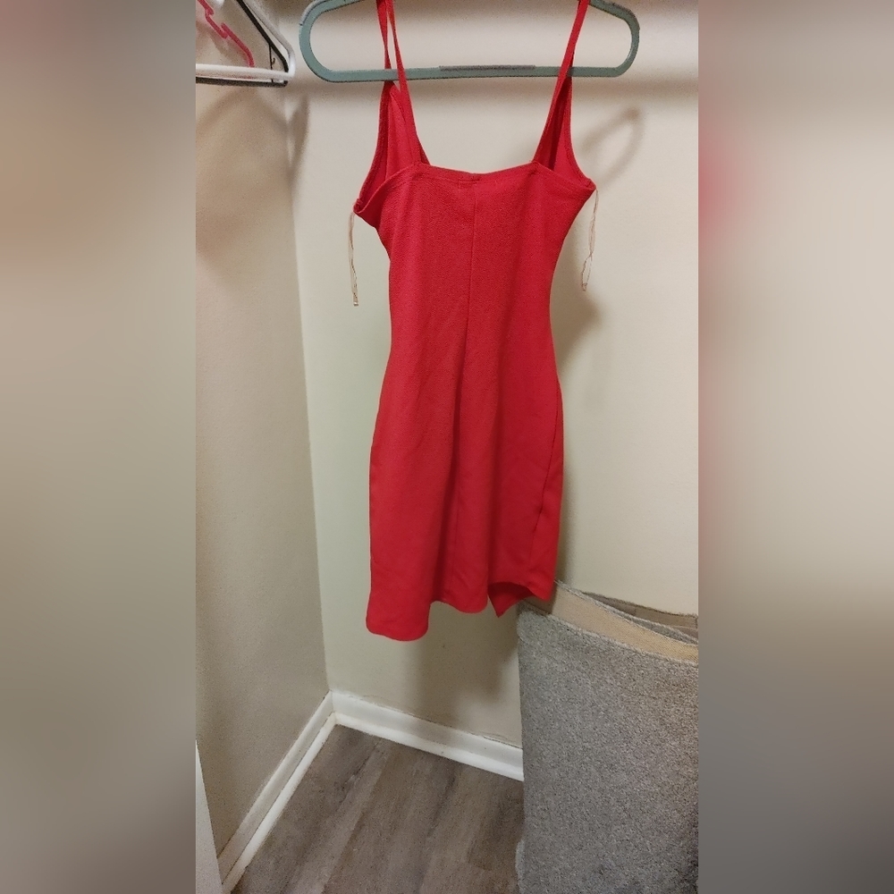 Dress - Picture 2 of 2